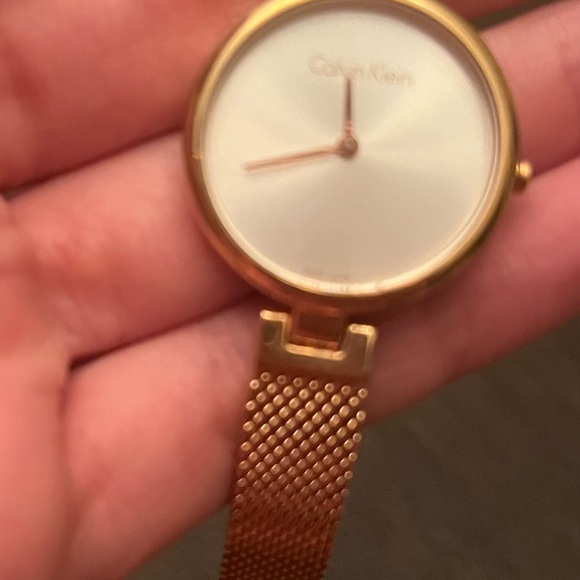 Calvin Klein Quartz Dial Ladies Watch - Picture 3 of 6